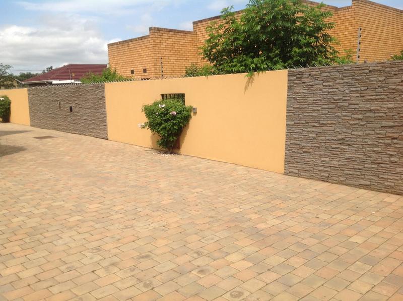 3 Bedroom Property for Sale in Southridge Park Eastern Cape